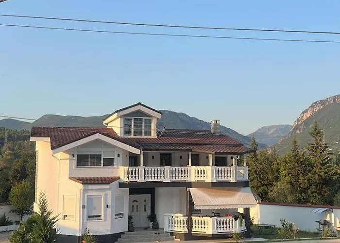 Villa Ervin Ibe photo
